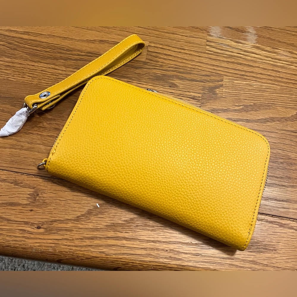 Thirty-one All About the Benjamins wallet and strap.  New